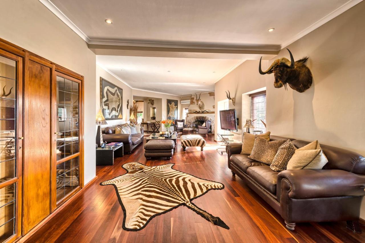 Ikhaya Safari Lodge เคปทาวน์ ภายนอก รูปภาพ